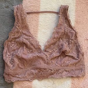 Buckle Daytrip Bralette with No Padding